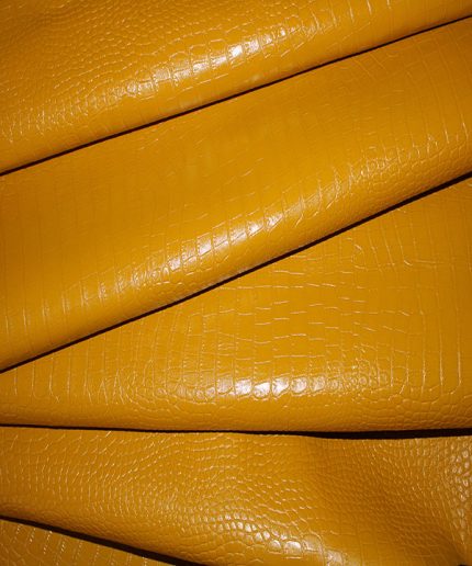 ماکرو روکو گاوی زرد